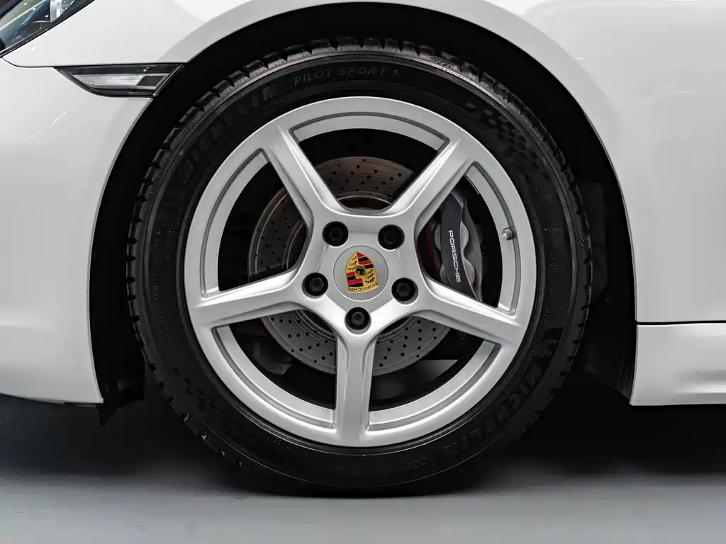 Porsche 718 2021 — фото 5
