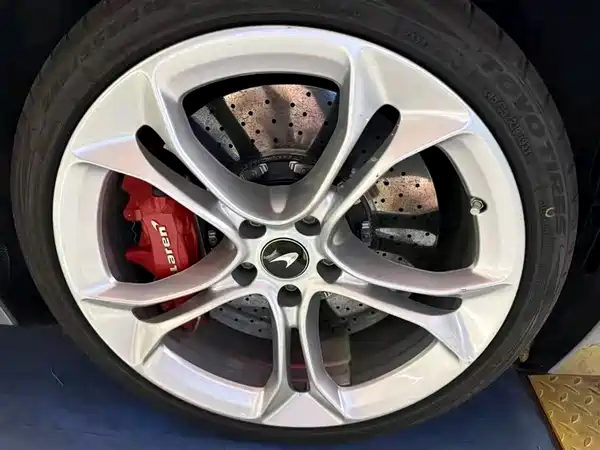 McLaren 720S 2020