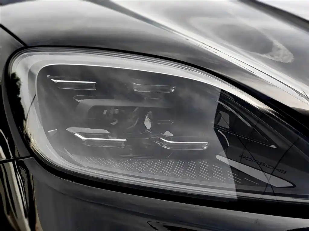 Porsche Cayenne Hybrid 2024 — фото 5