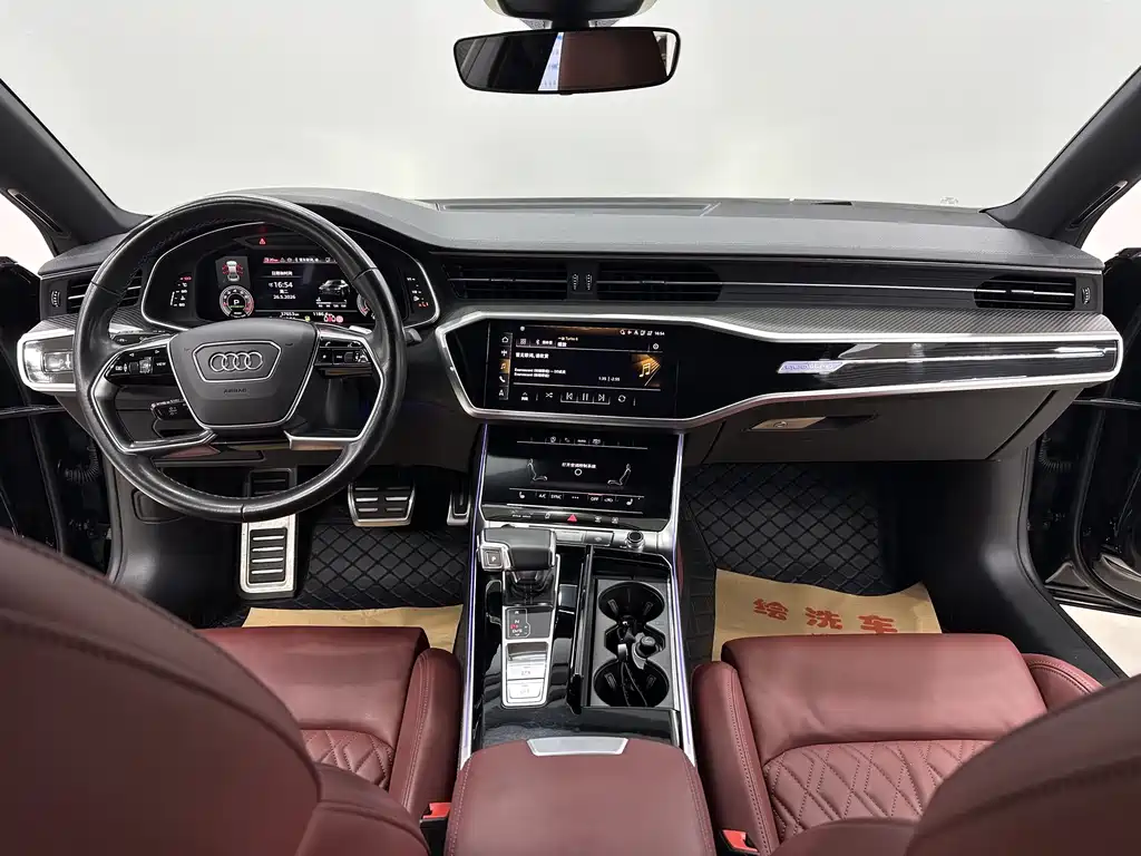 Audi A7L 2024 — фото 12