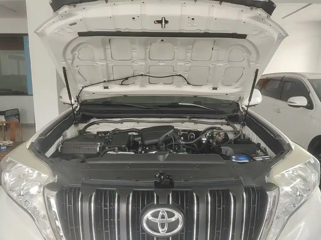 Toyota Prado 2016 — фото 20