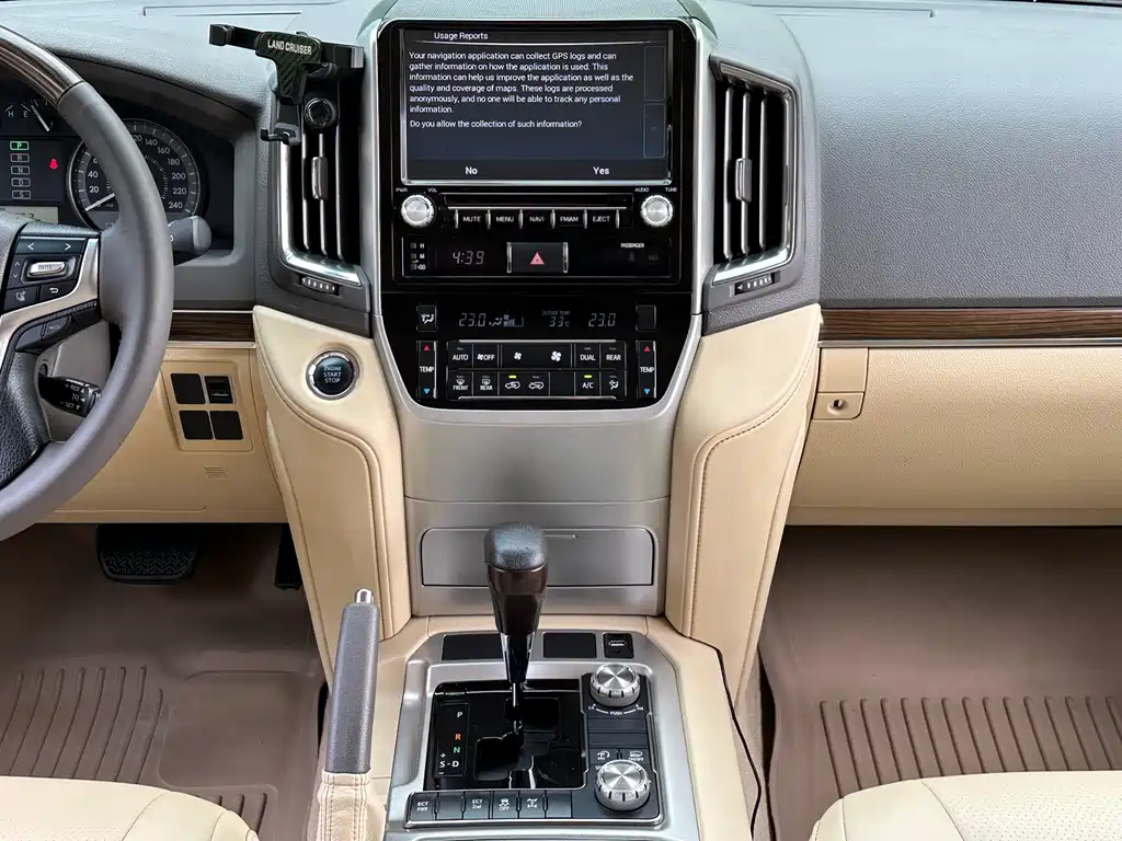 Toyota Land Cruiser 2018 — фото 7