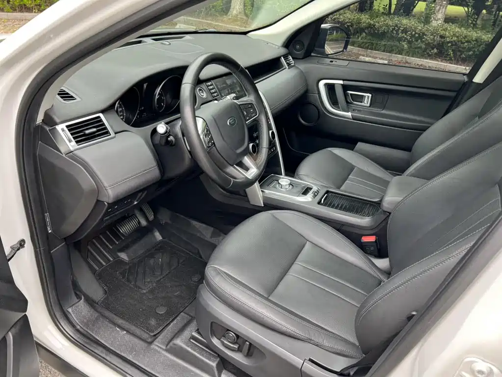 Land Rover Discovery Sport 2019 — фото 11