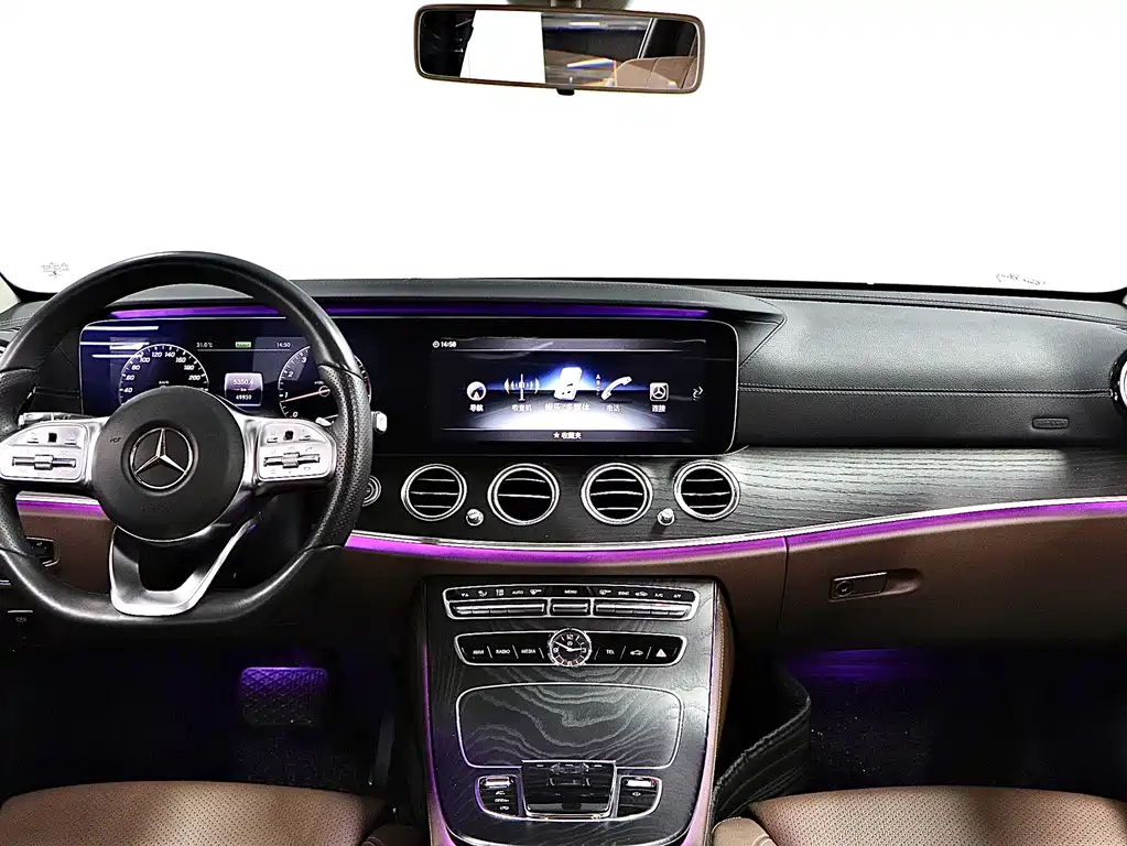 Mercedes-Benz E-Class 2020 — фото 19