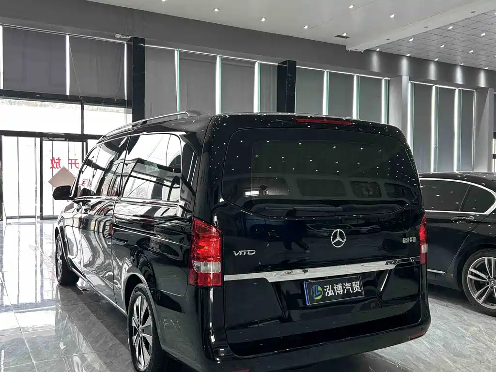 Mercedes-Benz Vito 2021 — фото 13