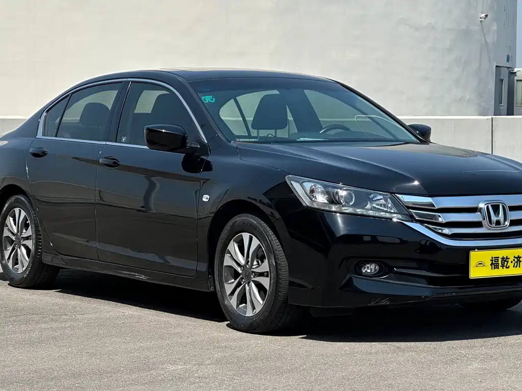 Honda Accord 2016 — фото 4