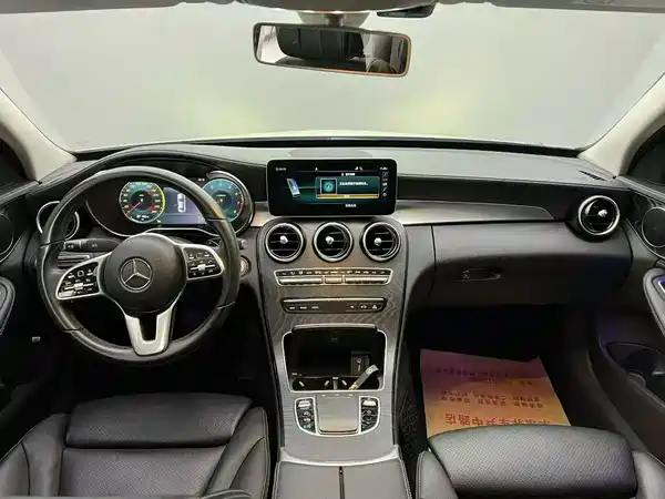 Mercedes-Benz C-Class 2019