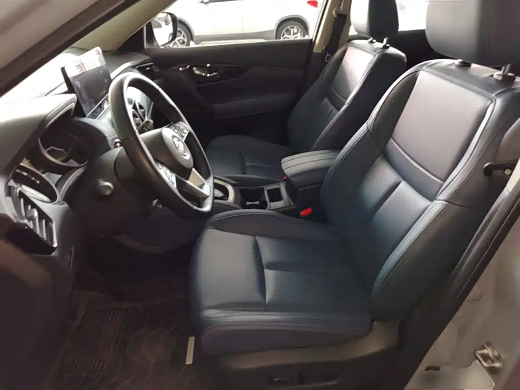 Nissan X-Trail 2025 — фото 15