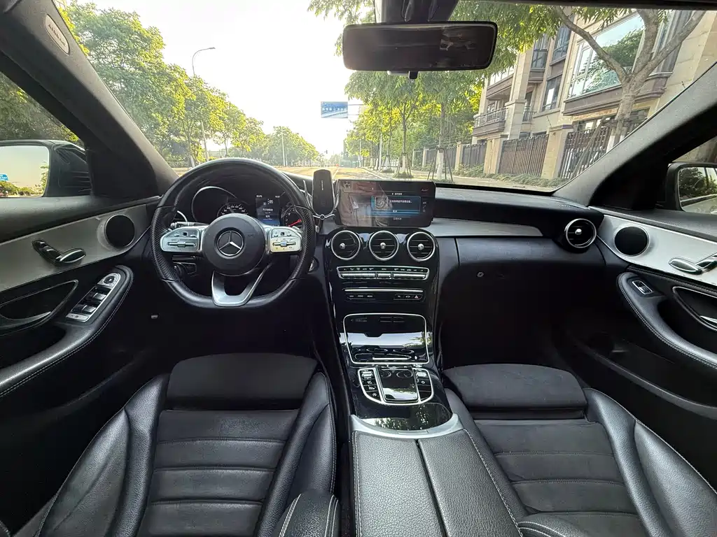 Mercedes-Benz C-Class 2019 — фото 5