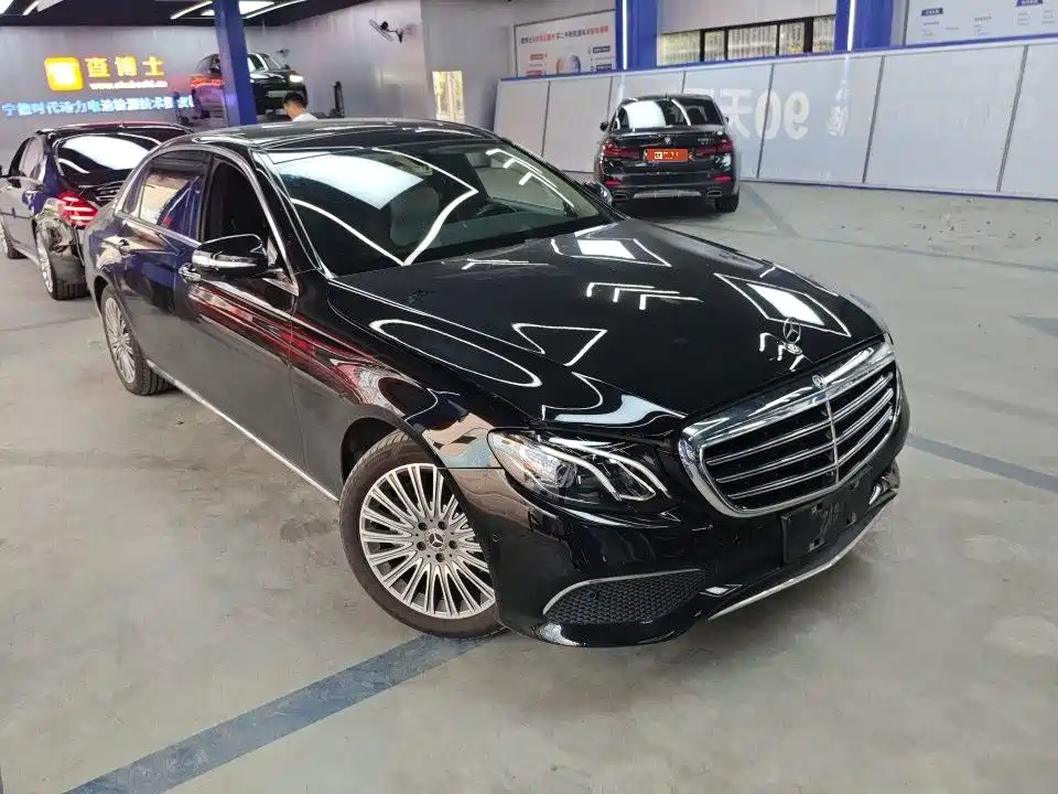 Mercedes-Benz E-Class 2019