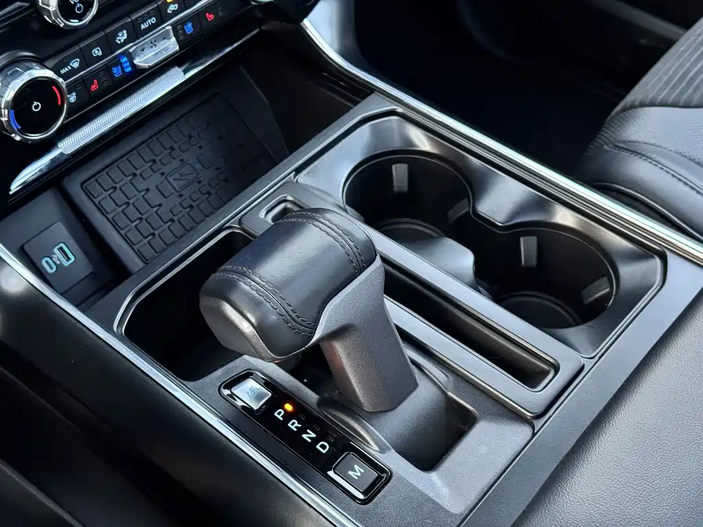Ford F-150 Raptor 2025 — фото 13