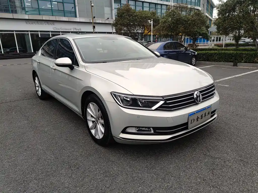 Volkswagen Magotan 2018 — фото 3