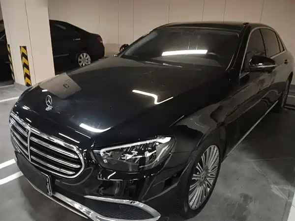 Mercedes-Benz E-Class 2021