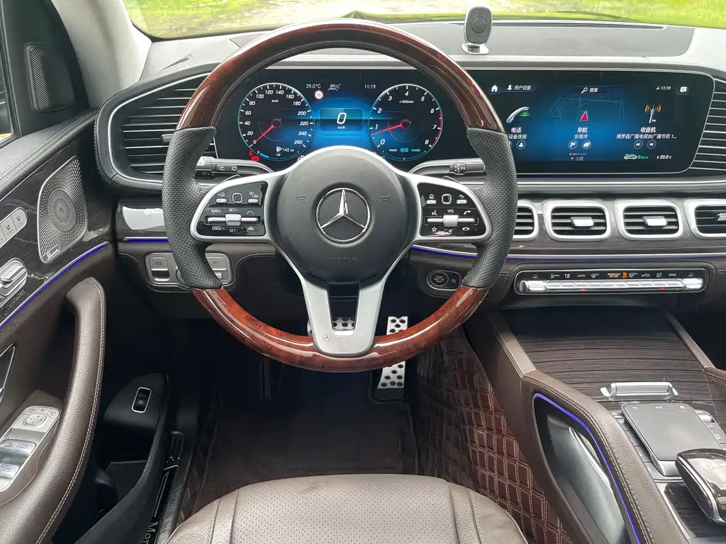 Mercedes-Benz GLS 2021 — фото 15