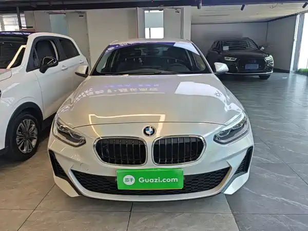 BMW 1 Series 2022