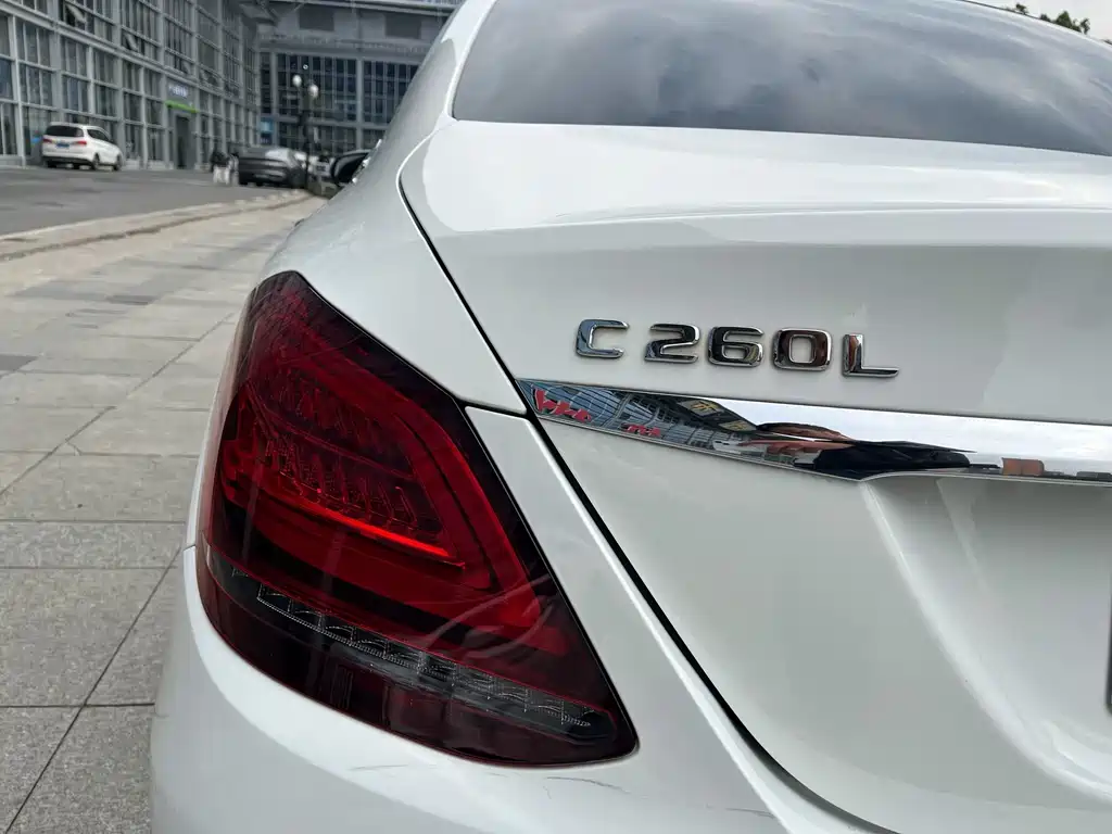 Mercedes-Benz C-Class 2019 — фото 9