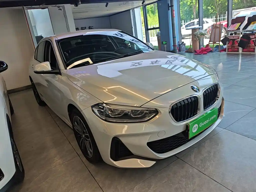 BMW 1 Series 2022