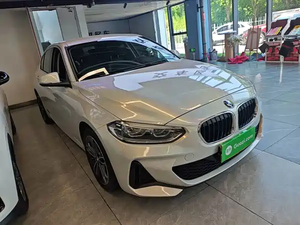 BMW 1 Series 2022