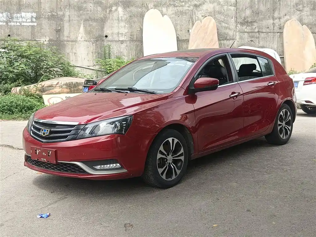 Geely Emgrand 2015 — фото 2