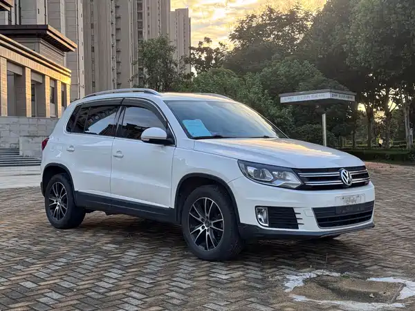 Volkswagen Tiguan 2015