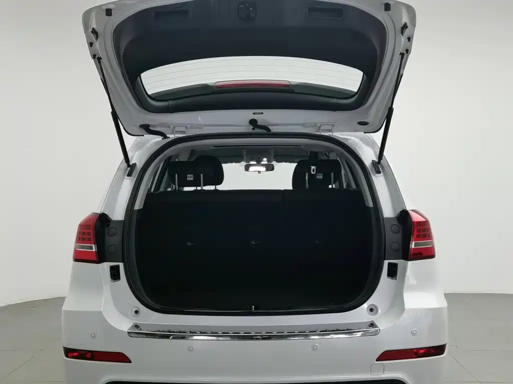 Haval H2 2017 — фото 16