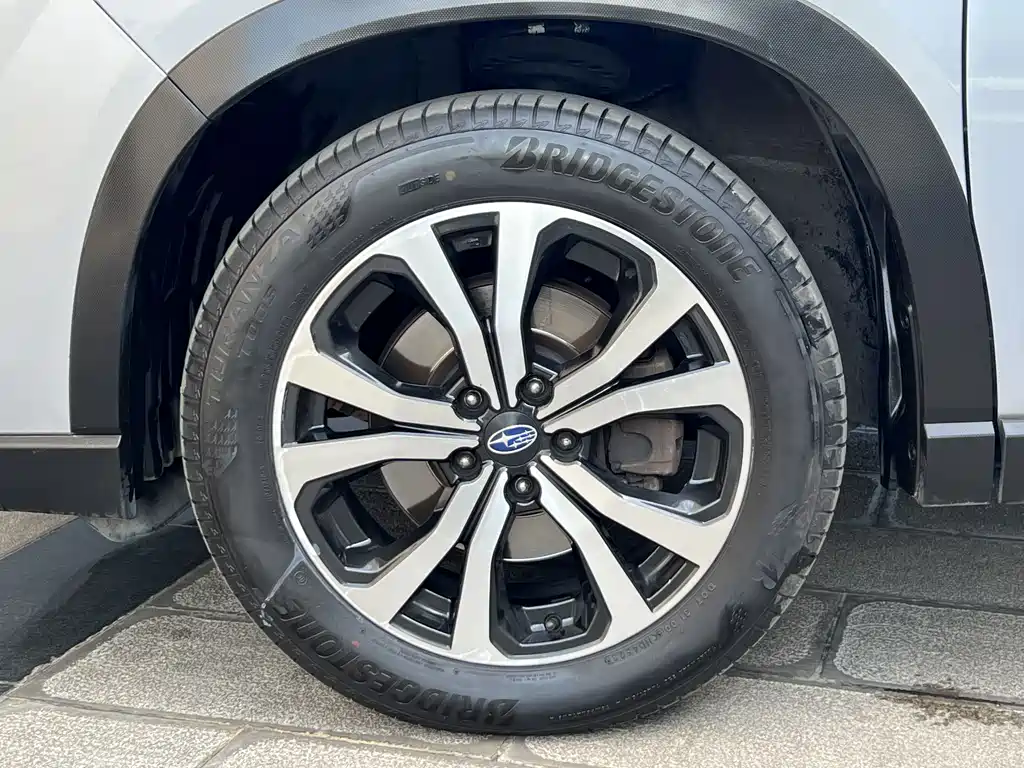 Subaru Forester 2021 — фото 20