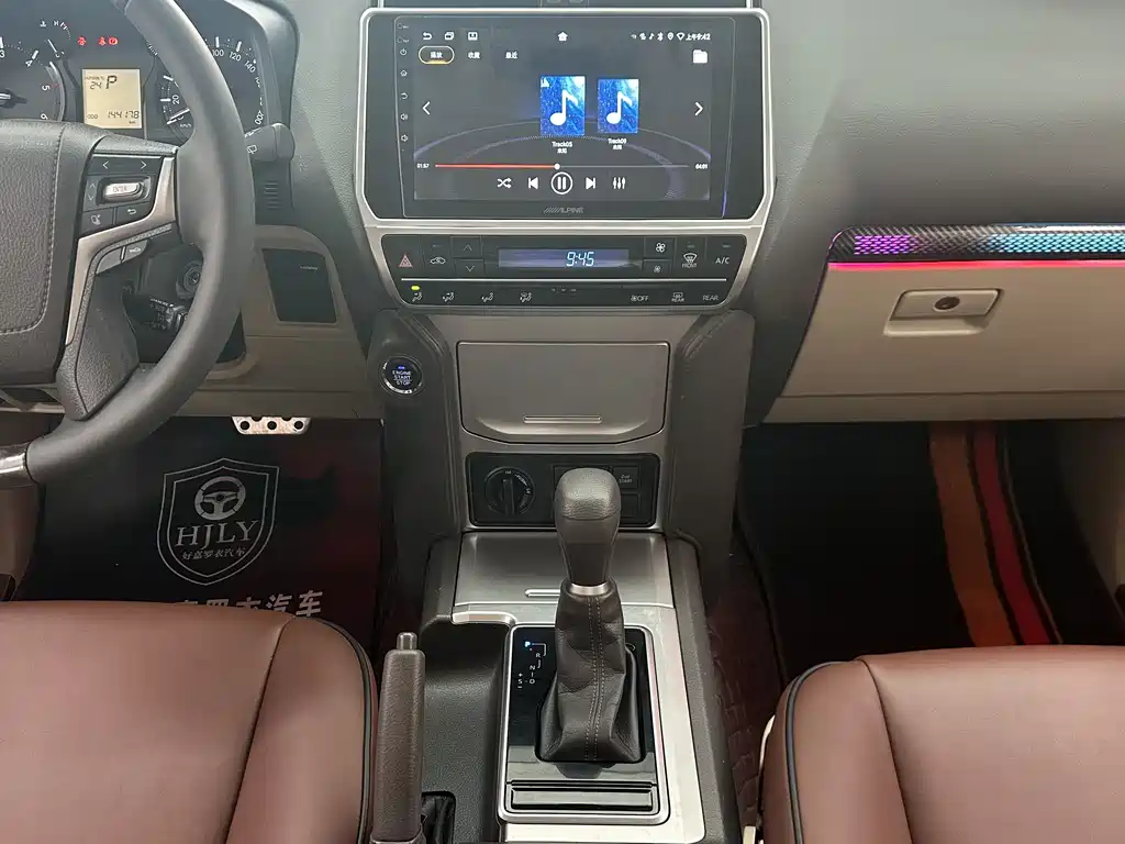 Toyota Prado 2019 — фото 10