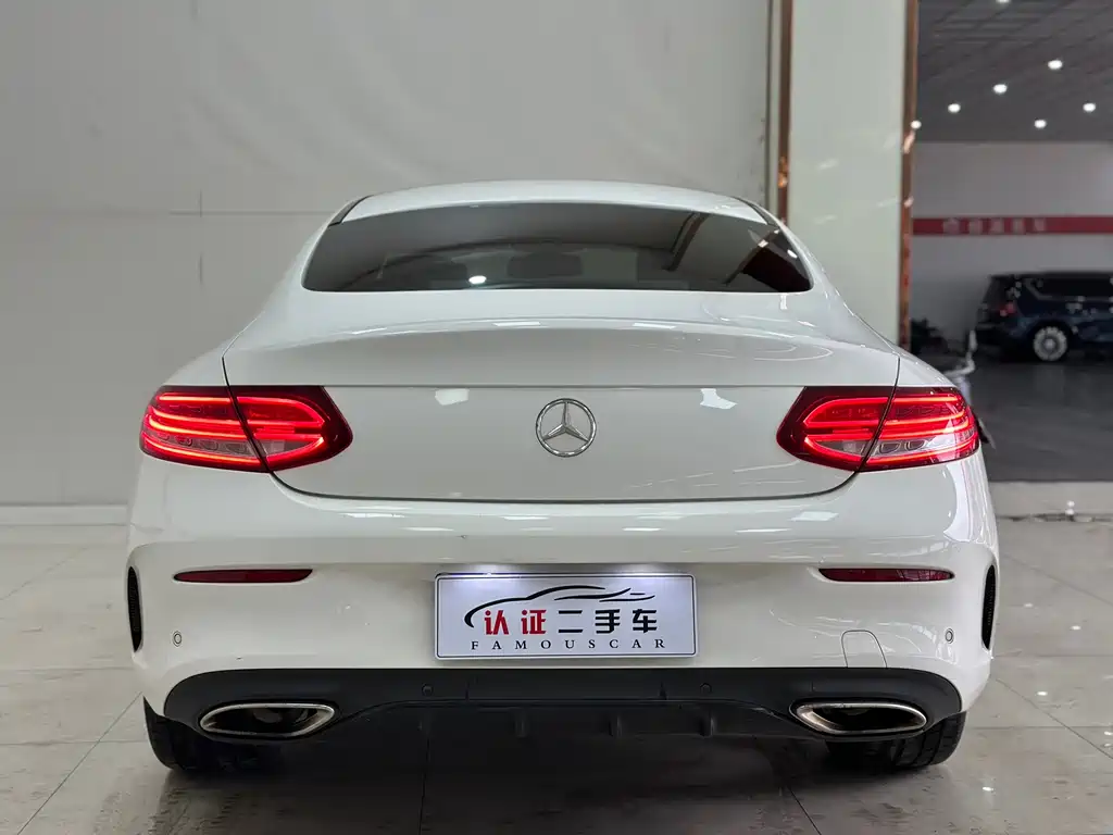 Mercedes-Benz C-Class 2017 — фото 16