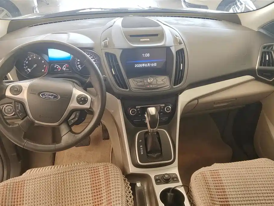 Ford Kuga 2013 — фото 12