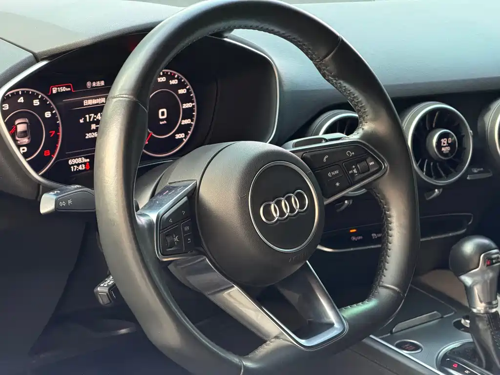 Audi TT 2018 — фото 4