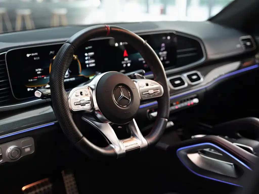 Mercedes-Benz GLE Coupe AMG 2024 — фото 8