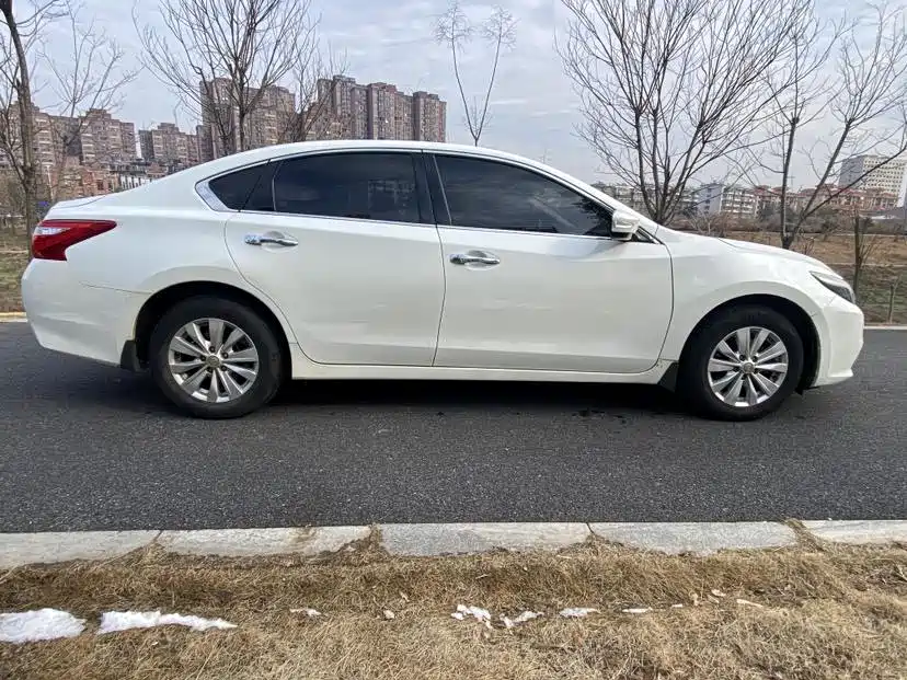 Nissan Teana 2018 — фото 5