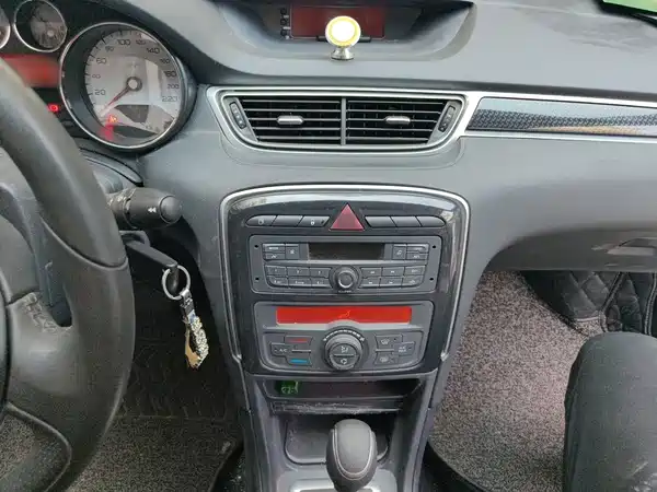 Peugeot 308 2017