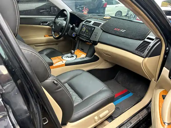 Toyota Reiz 2007