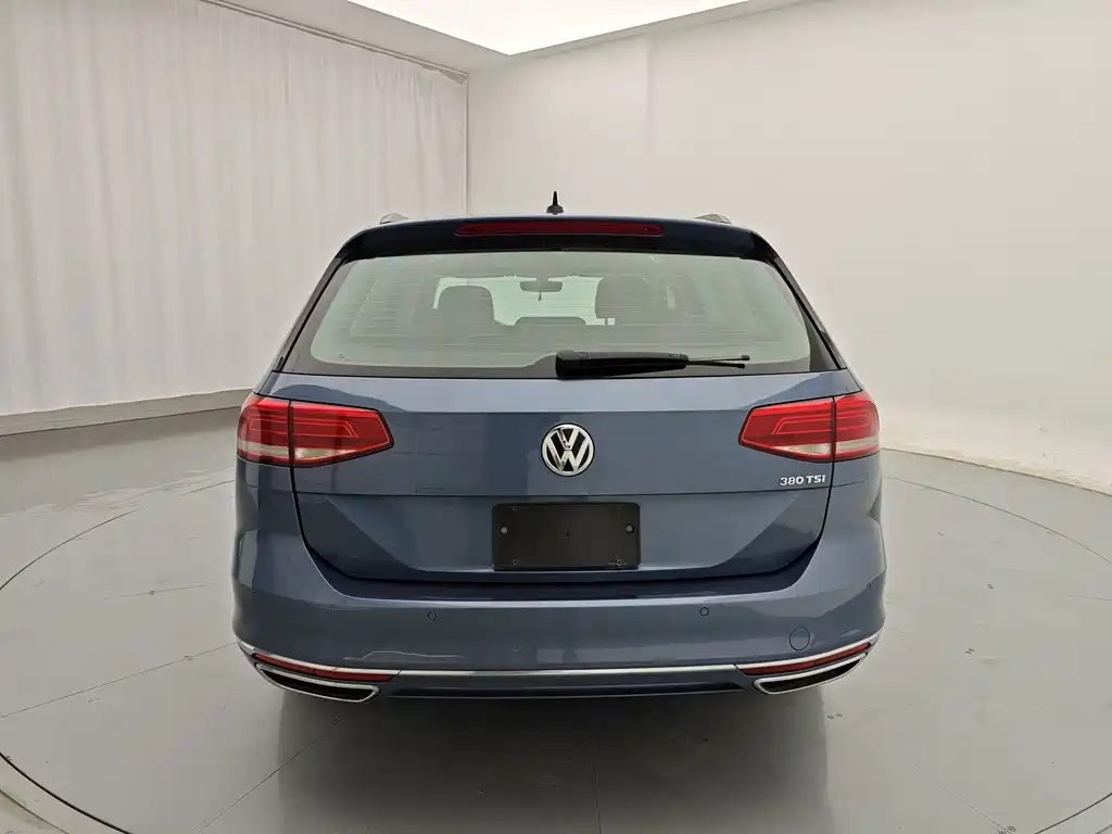 Volkswagen Viloran 2018 — фото 8