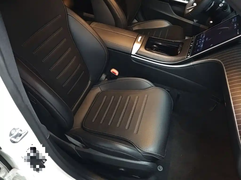 Mercedes-Benz C-Class 2022 — фото 25