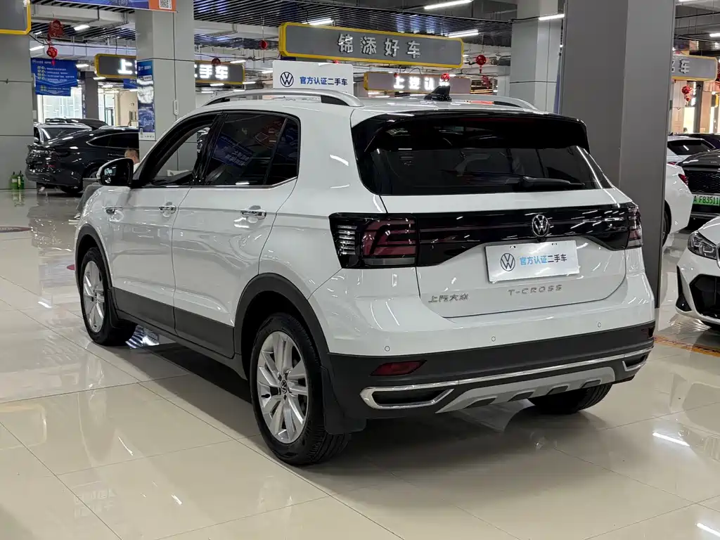 Volkswagen T-Cross 2023
