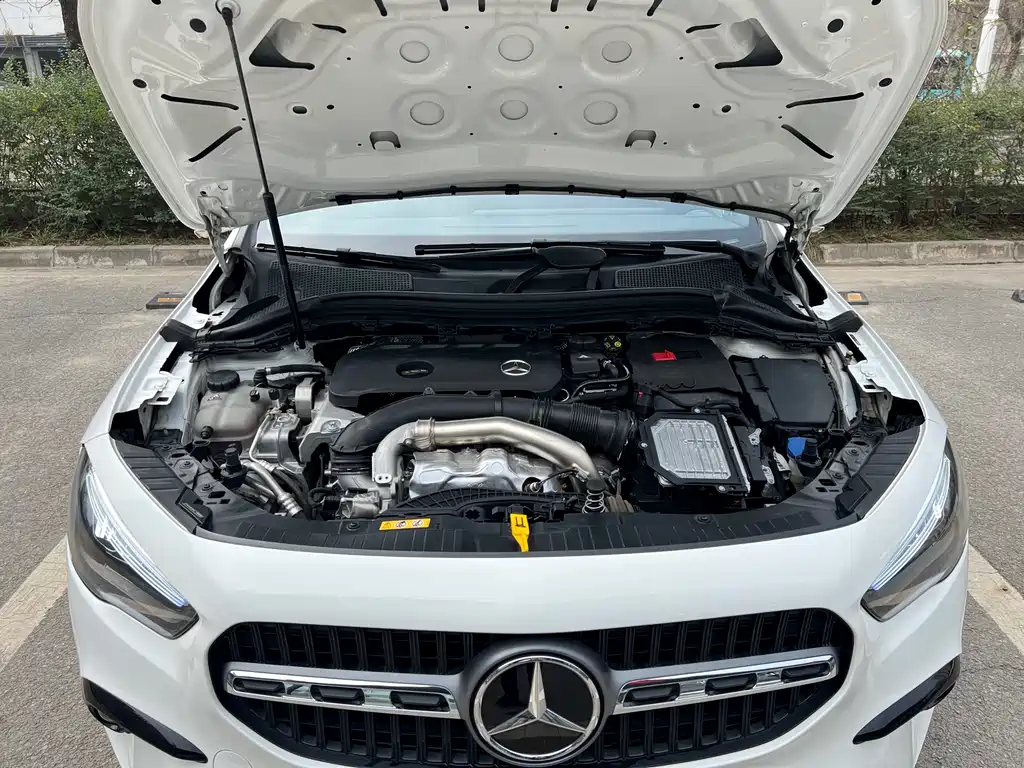 Mercedes-Benz GLA 2024 — фото 12