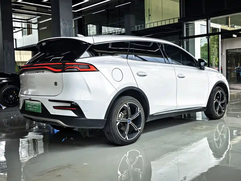 BYD Tang New Energy 2022 — фото 6