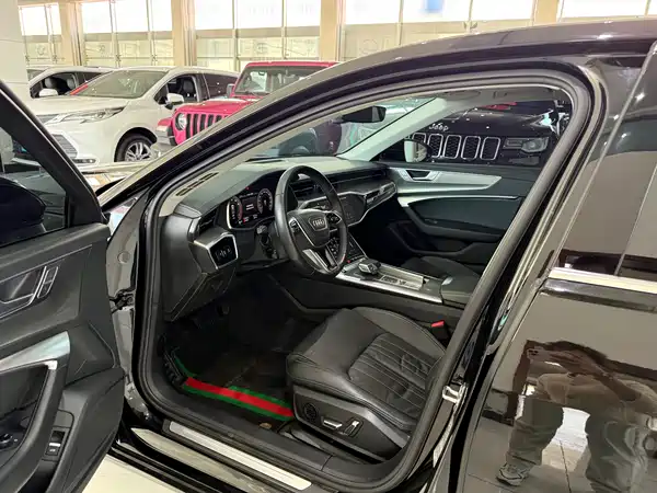Audi A6L 2023