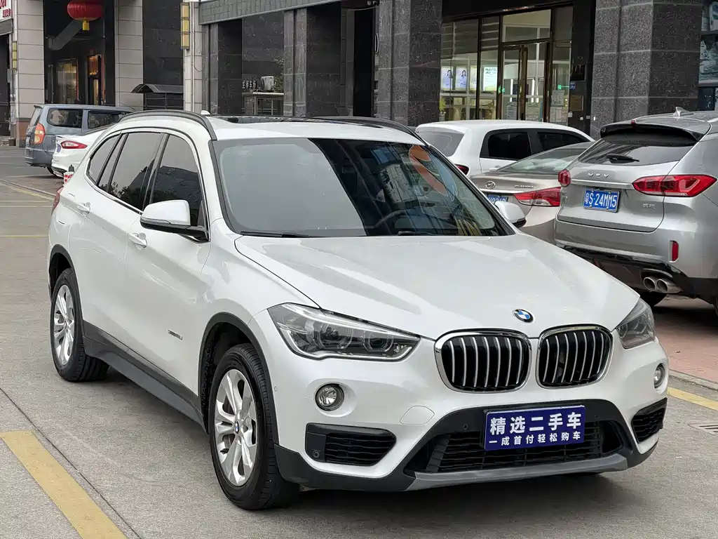 BMW X1 2017 — фото 3