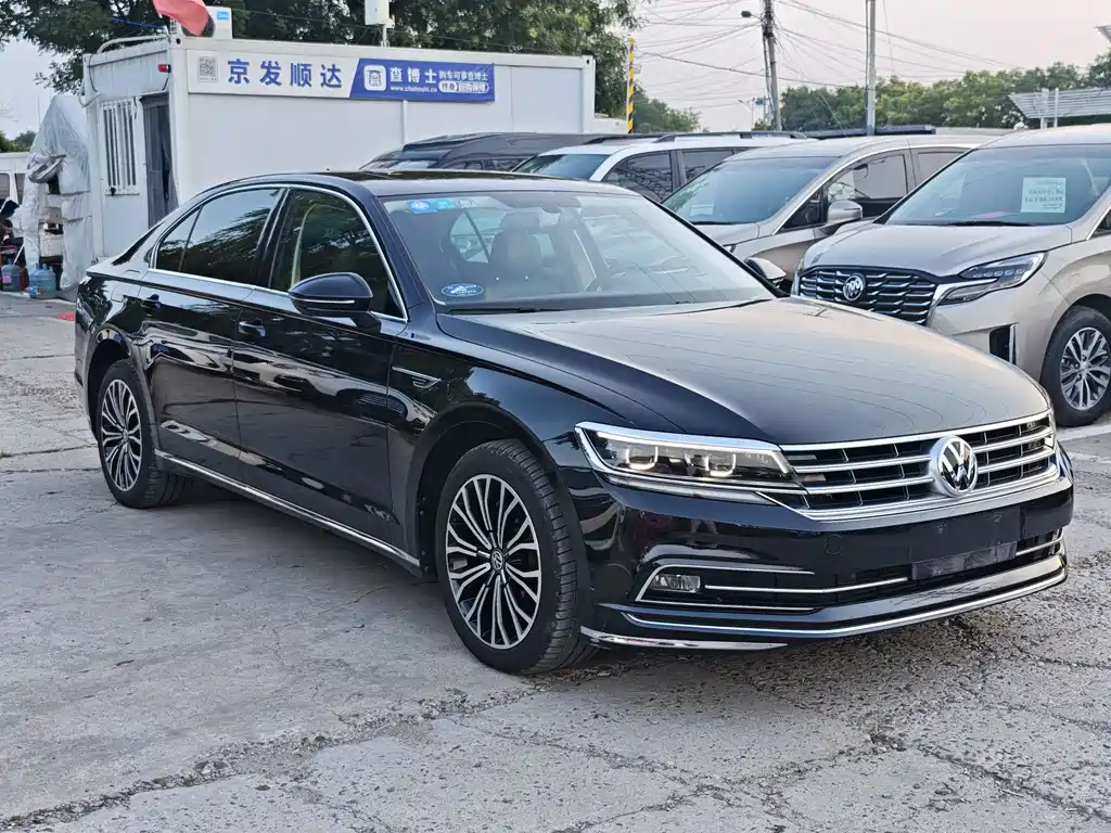 Volkswagen Phideon 2017