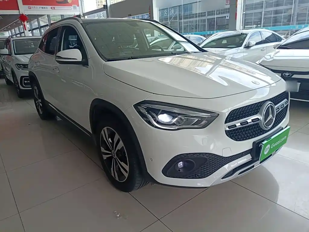 Mercedes-Benz GLA 2021 — фото 4