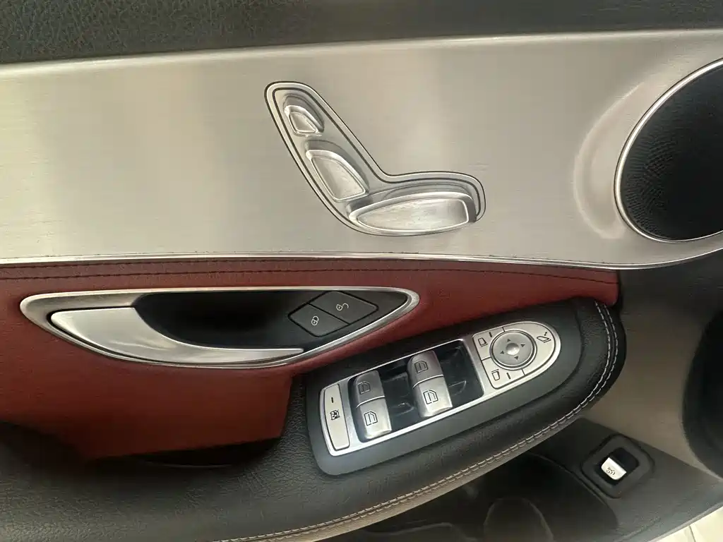 Mercedes-Benz C-Class 2020 — фото 15