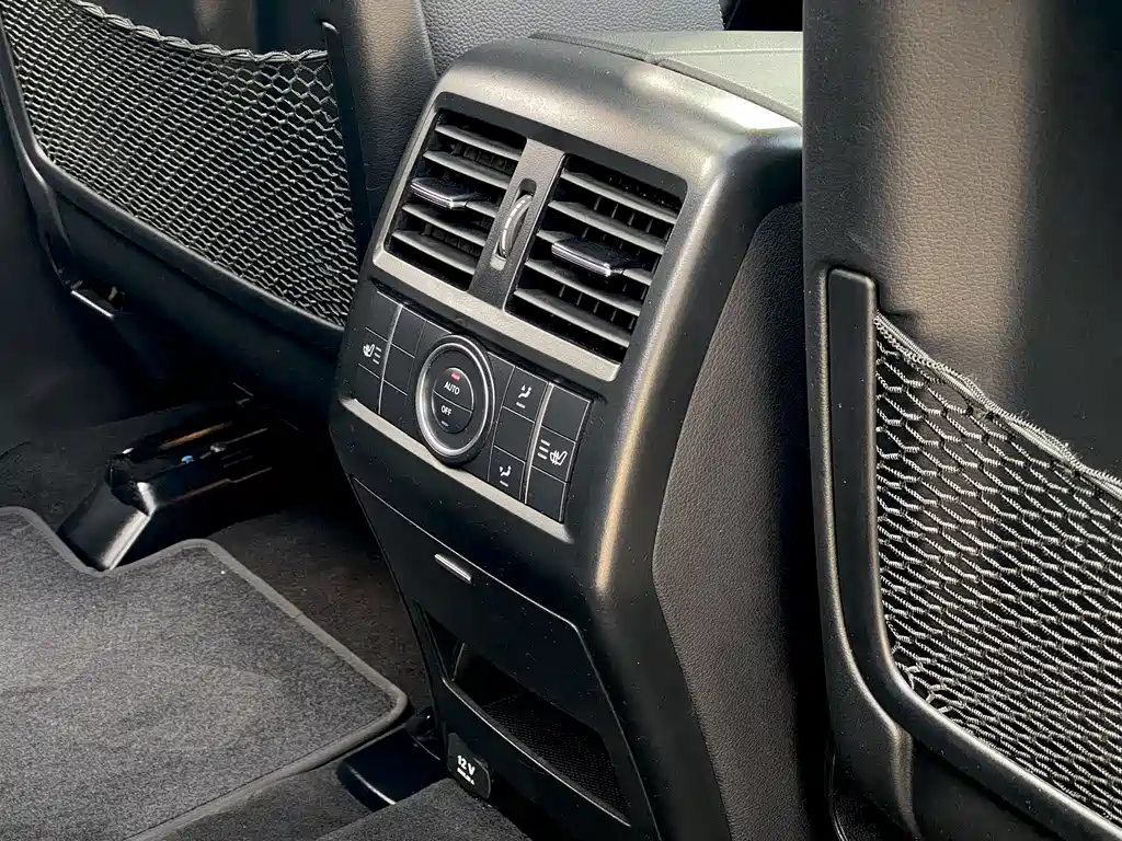 Mercedes-Benz GLE 2018 — фото 14