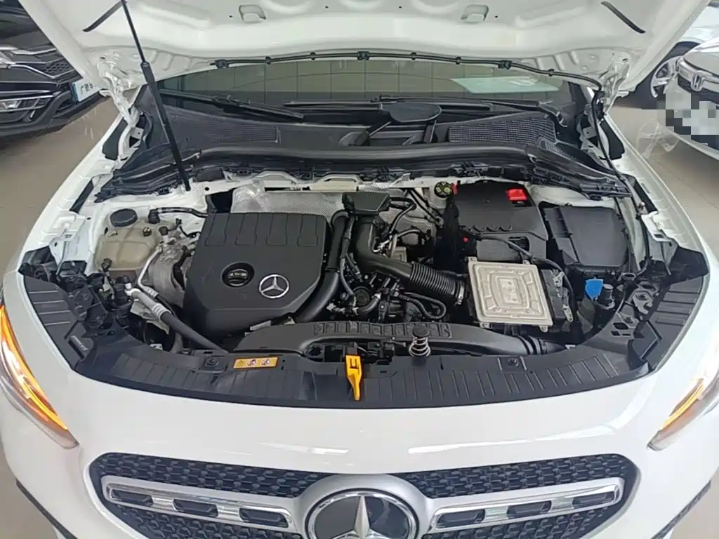 Mercedes-Benz GLA 2021 — фото 20