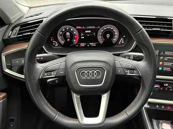 Audi Q3 2022
