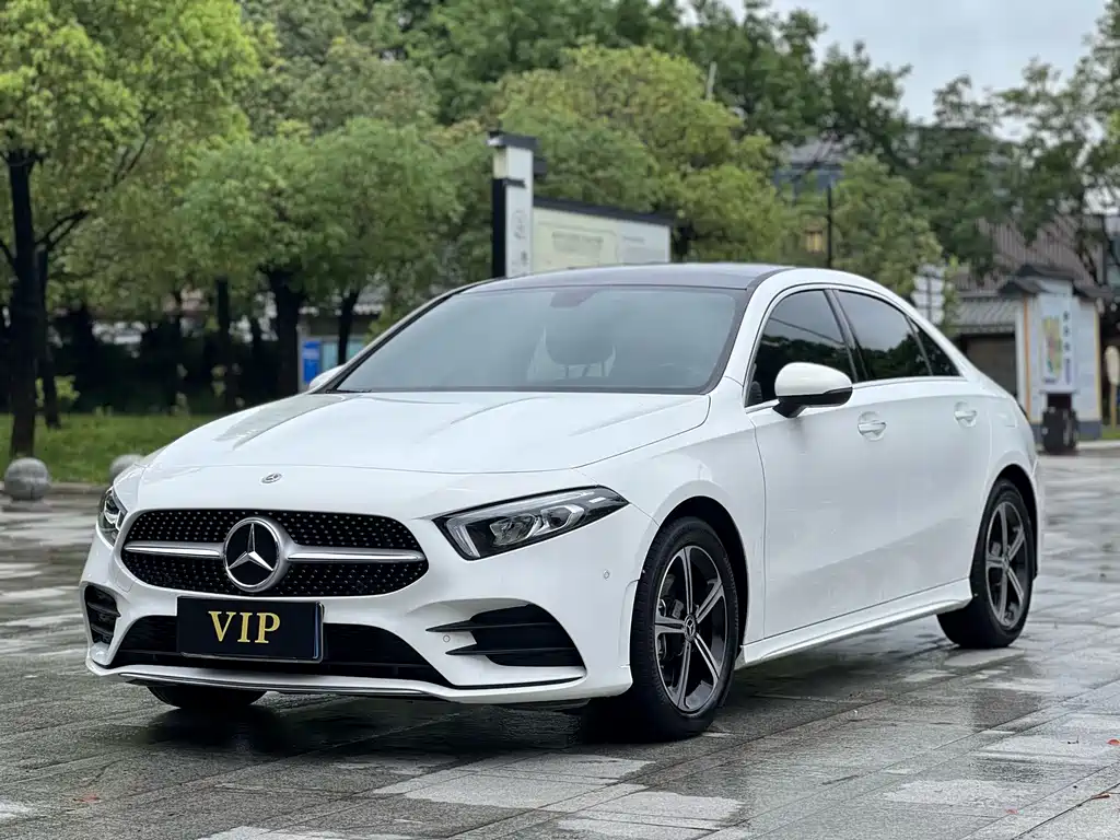 Mercedes-Benz A-Class 2023 — фото 22