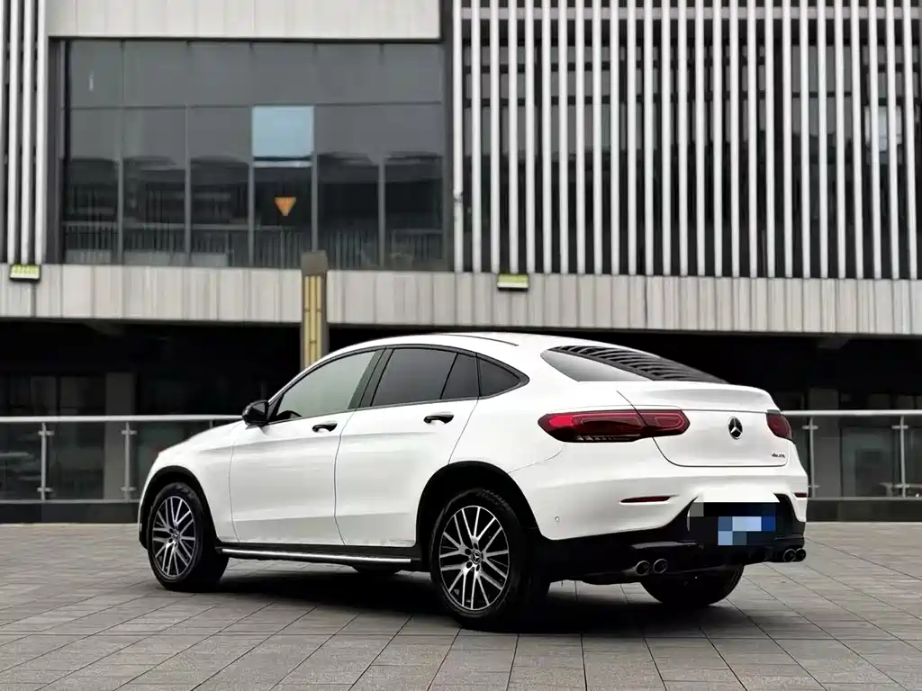 Mercedes-Benz GLC Coupe 2023 — фото 4