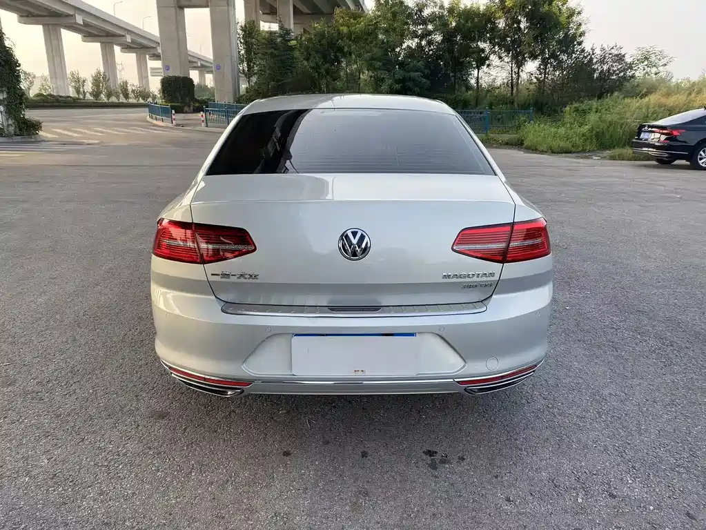 Volkswagen Magotan 2017